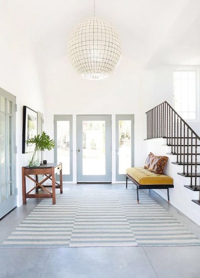 big, bright entryway | Plumlee Vacation Rentals