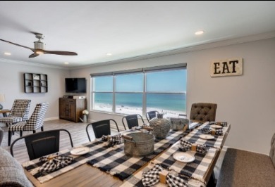 Dining Room in Holiday Villas II Vacation Rental | Plumlee Gulf Beach Vacation Rentals