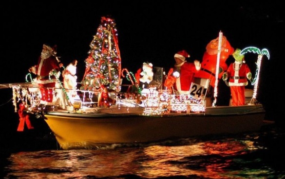 Indian Shores Holiday Boat Parade | Plumlee Realty