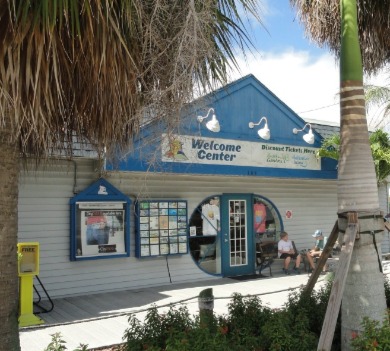 beach welcome center on indian rocks beach| Plumlee Vacation Rentals