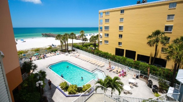 Florida gulf coast oceanfront condo | Plumlee Vacation Rentals