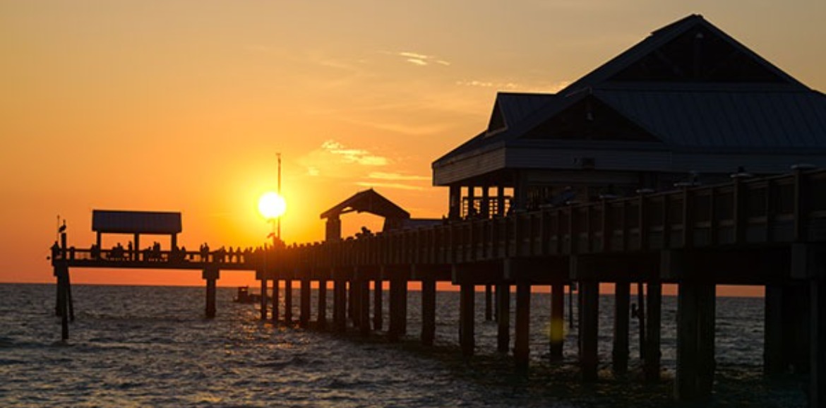 Sunset at Pier 60 on Clearwater Beach | Plumlee Indian Rocks Beach Vacation Rentals